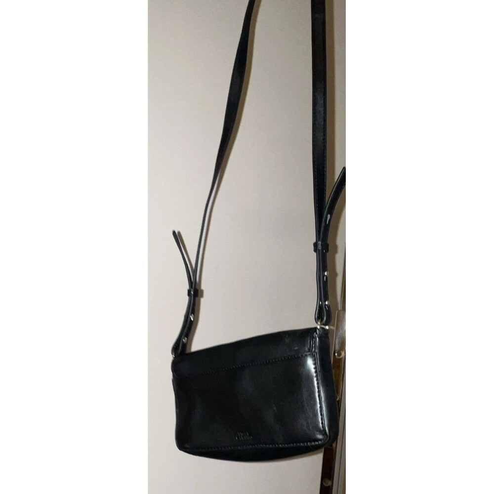 Vince Camuto Women’s Black Small Crossbody Bag, Detachable Strap, Leather